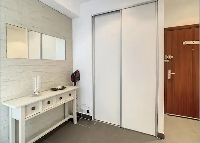 Superbe 2p Avec Place De Parking * Antibes