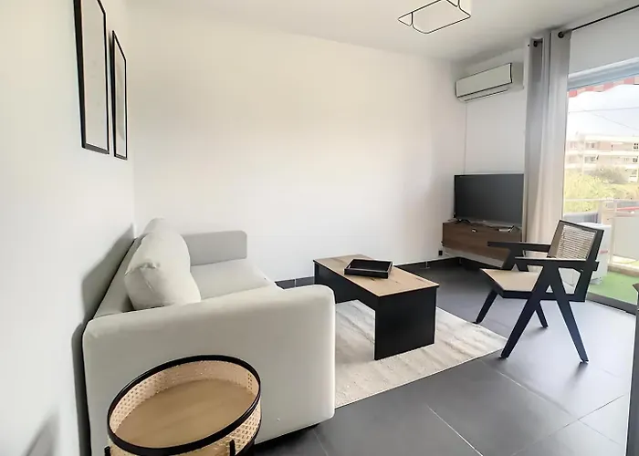 Superbe 2p Avec Place De Parking Apartman *